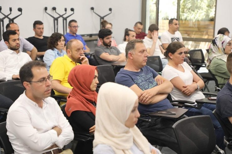 Eyüpsultan’da belediye personeline “Sıfır Atık Eğitimi”