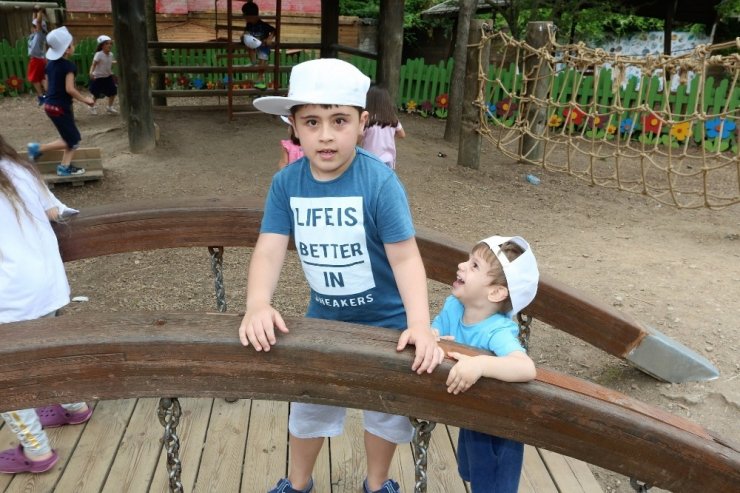 Minik dedektifler botanik bahçesinde keşfe çıktı