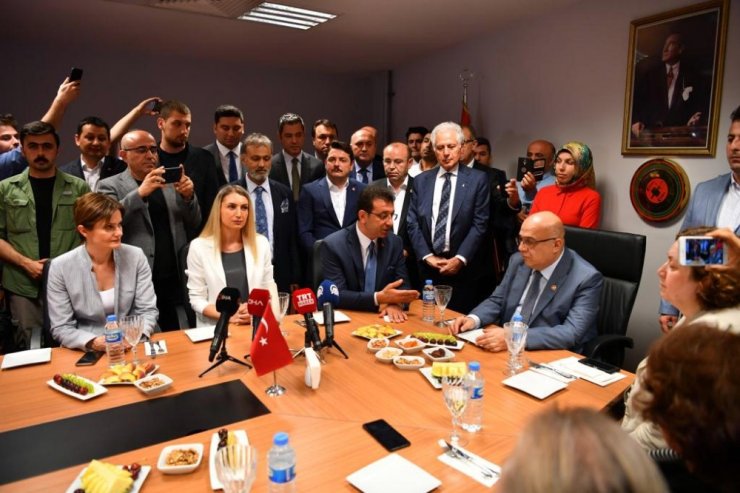 İstanbul'un Başkanı Görevi Devraldı