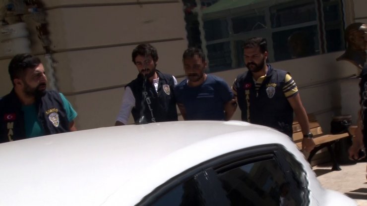 AVM’deki paniğin zanlısının emniyetteki işlemleri tamamlandı