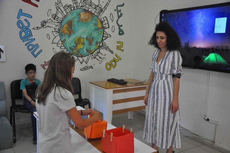 Eyüpsultanlı çocuklar, Dil Evi’nde İngilizce’yi severek ve eğlenerek öğreniyor