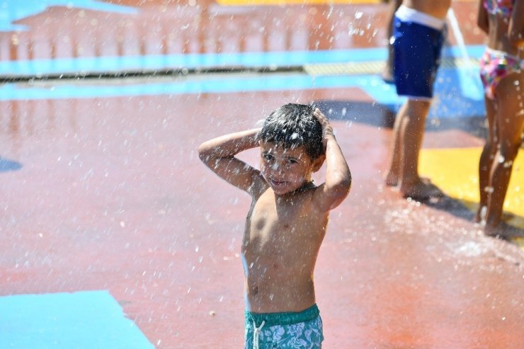 Beylikdüzü Belediyesi temiz ve güvenli bir sahil için çalışıyor