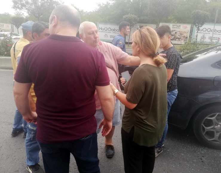 Bahçeşehir’de banka çıkışı kadına kapkaç dehşeti