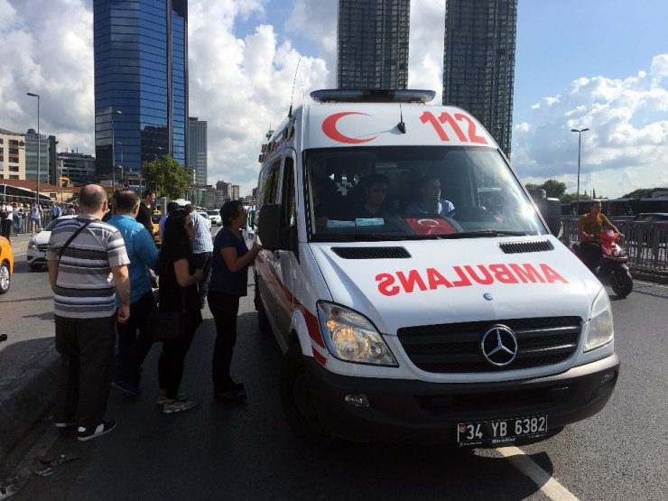 Beşiktaş’ta trafik polisine çarpan taksici gözyaşlarına hakim olamadı