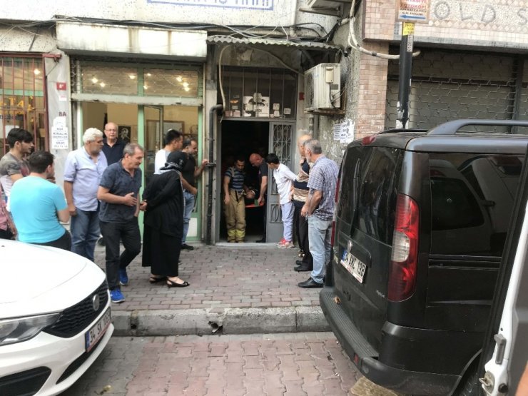 Şişli’de asansör boşluğuna düşen kadın yaralandı