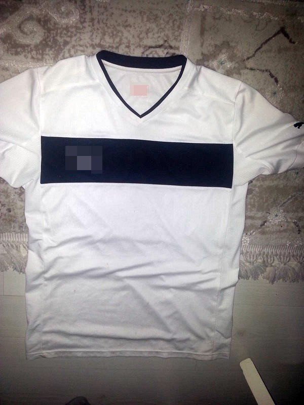 Sultangazi’de silahlı 4 kişinin market soyduğu o anlar kamerada