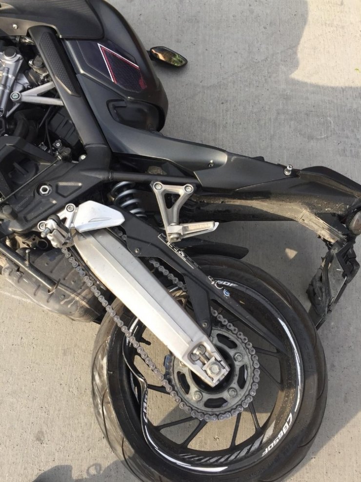 Motosiklet hırsızını mahalleli yakaladı