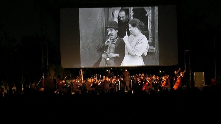 Kalamış’ta Yazlık Sinema