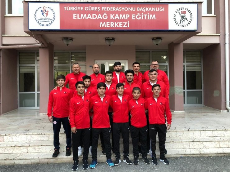 Yıldızlar Güreş Şampiyonası Başlıyor