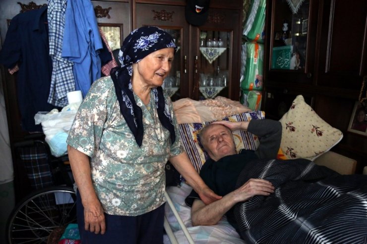 EYÜPSULTAN BELEDİYESİ’NDEN EVDE TEMİZLİK HİZMETİ