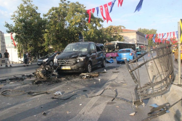 Beşiktaş Meydan’da Araç Takla Attı