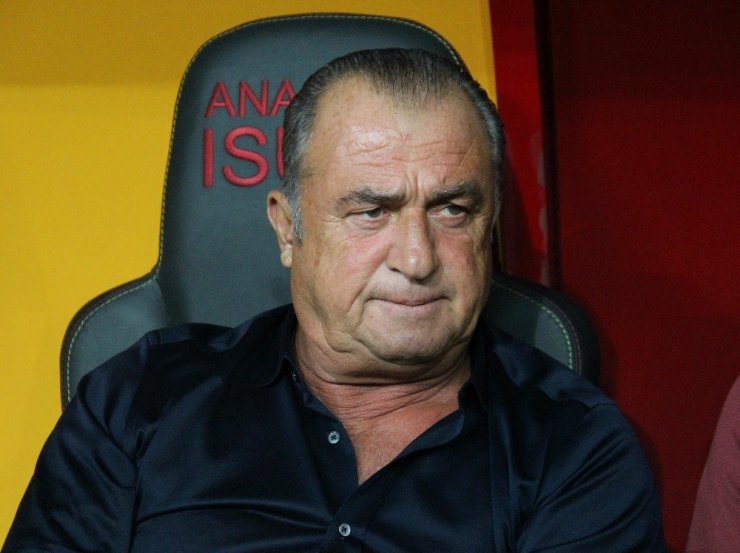 GALATASARAY EVİNDE PANATHİNAİKOS’U 2-1 MAĞLUP ETTİ