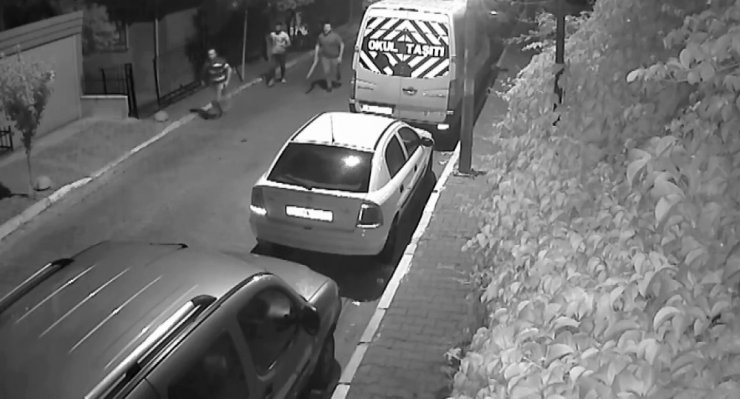 BAHÇELİEVLER’DE DEHŞET: AKRABALARIN KAVGASINDA KAN DÖKÜLDÜ