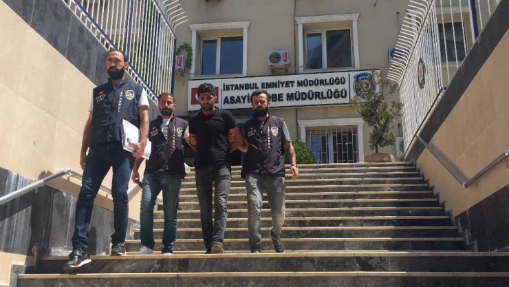 BAŞAKŞEHİR’DE BİR ESNAF, İŞ YERİNE HIRSIZLIK YAPMAK İÇİN GELDİĞİNİ İDDİA ETTİĞİ ŞAHISI VURARAK ÖLDÜRDÜ