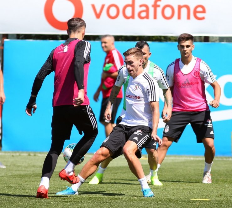 BEŞİKTAŞ KONDİSYON VE TAKTİK ÇALIŞTI