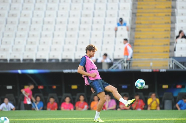 CHELSEA SON ANTRENMANINI BEŞİKTAŞ PARK’TA YAPTI