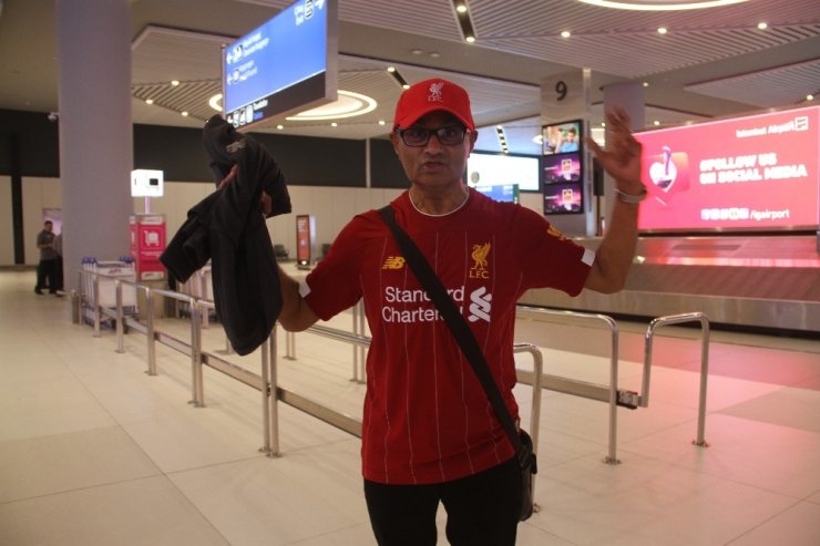 LİVERPOOL VE CHELSEA TARAFTARLARININ İSTANBUL’A GELİŞİ SÜRÜYOR