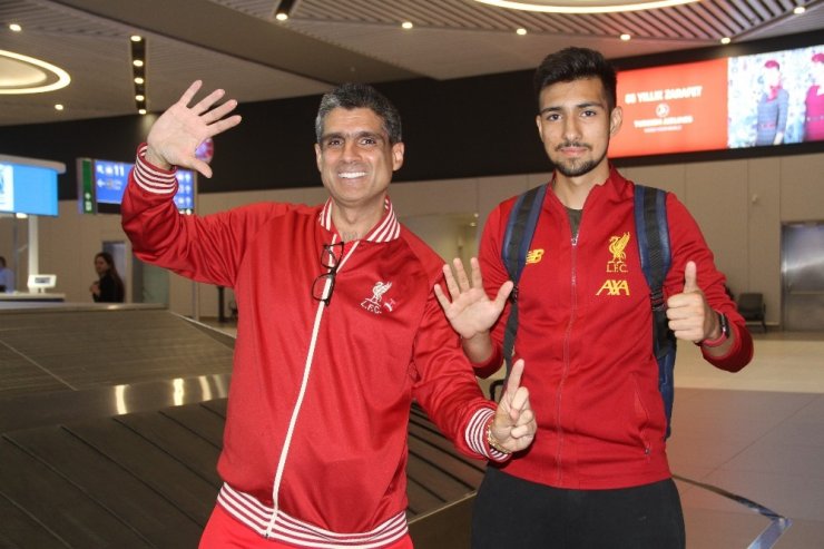 LİVERPOOL VE CHELSEA TARAFTARLARININ İSTANBUL’A GELİŞİ SÜRÜYOR