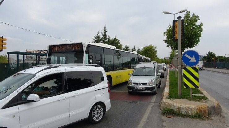 SANCAKTEPE’DE AŞIRI HIZ FACİAYA YOL AÇTI