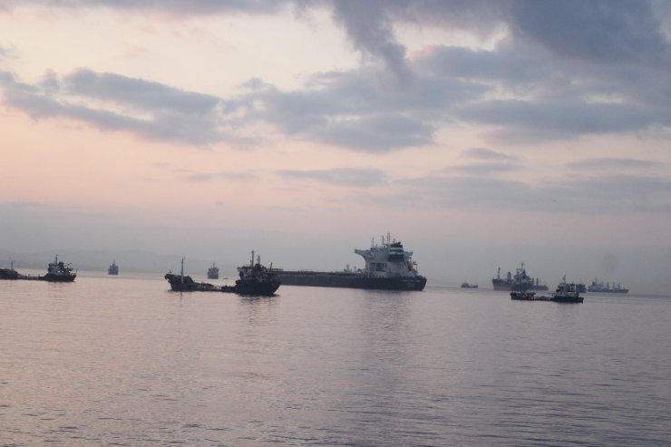 Zeytinburnu’nda Çarpışan Gemiler Görüntülendi