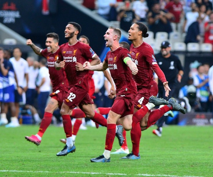 UEFA SÜPER KUPA LİVERPOOL’UN