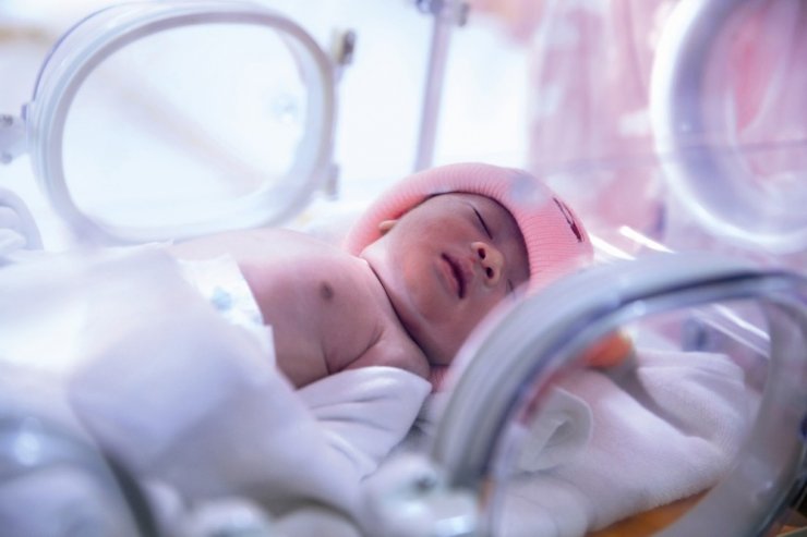 “TÜM DOĞUMLAR TAM DONANIMLI MERKEZLERDE GERÇEKLEŞTİRİLMELİ”