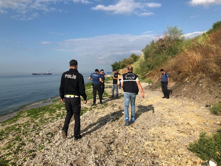 Beylikdüzü Sahili’nde bebek cesedi şoku