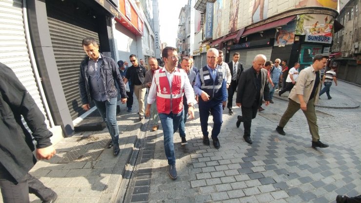 Ekrem İmamoğlu, Eminönü ve Kapalıçarşı’da incelemelerde bulundu