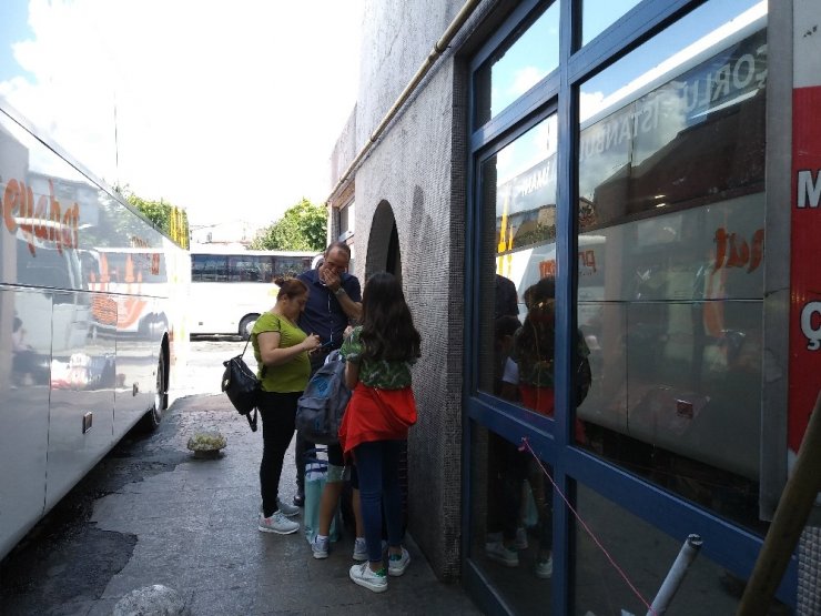 Otogarda tatil dönüşü yoğunluğu havadan görüntülendi