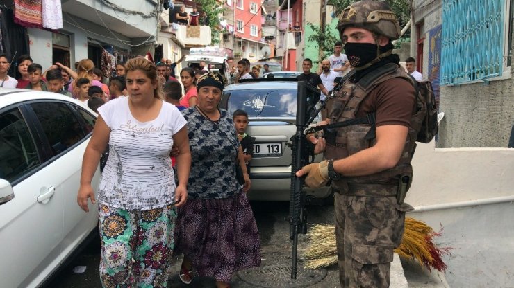 İstanbul’da geniş kapsamlı narkotik operasyonu: 11 gözaltı