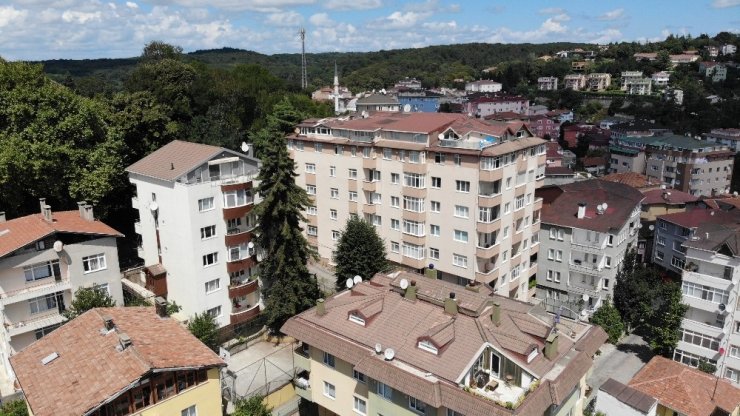 Ana Kolonu Patlayan Bina Havadan Görüntülendi