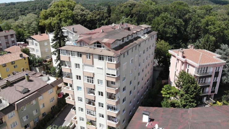 Ana Kolonu Patlayan Bina Havadan Görüntülendi