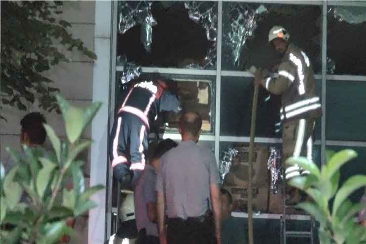 Kanuni Sultan Süleyman Hastanesinde çıkan yangın kontrol altına alındı