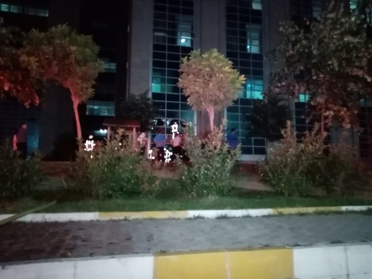 Kanuni Sultan Süleyman Hastanesinde çıkan yangın kontrol altına alındı