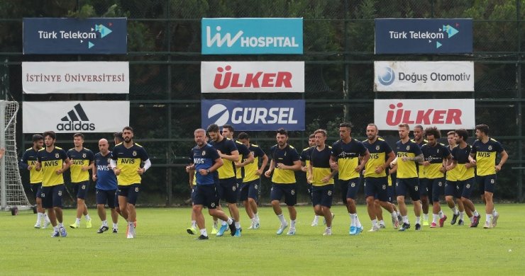 Fenerbahçe’de Başakşehir mesaisi sürüyor