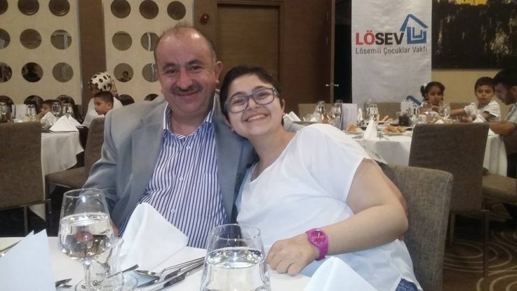 Kızını lösemiden kaybeden baba, kök hücre bağışıyla hayat kurtardı