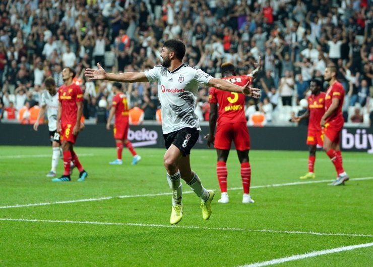 Beşiktaş’ın ilk golü Güven’den geldi
