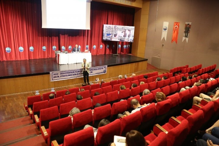 Büyükçekmece Belediyesi “Stratejik Plan” çalıştayı gerçekleştirildi