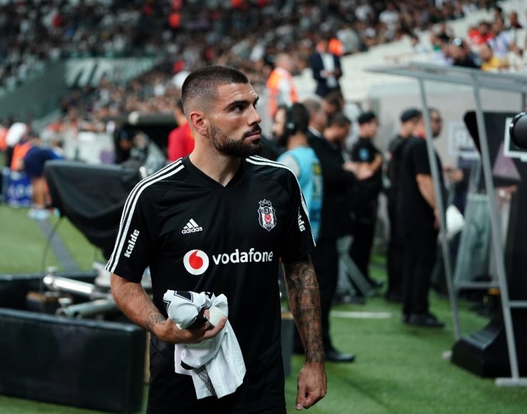 Süper Lig: Beşiktaş: 0 - Göztepe: 0 (Maç devam ediyor)