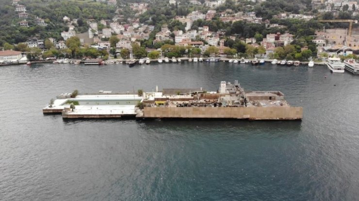 Dursun Özbek’in haciz işlemi başlattığı Galatasaray Adası havadan görüntülendi