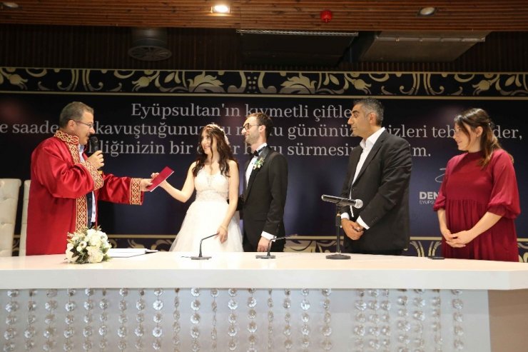Eyüpsultan’da nikaha büyük ilgi