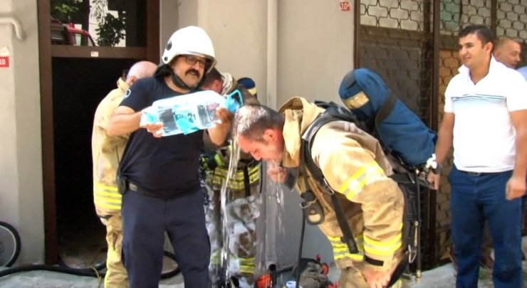 Bayrampaşa’da yangın paniği