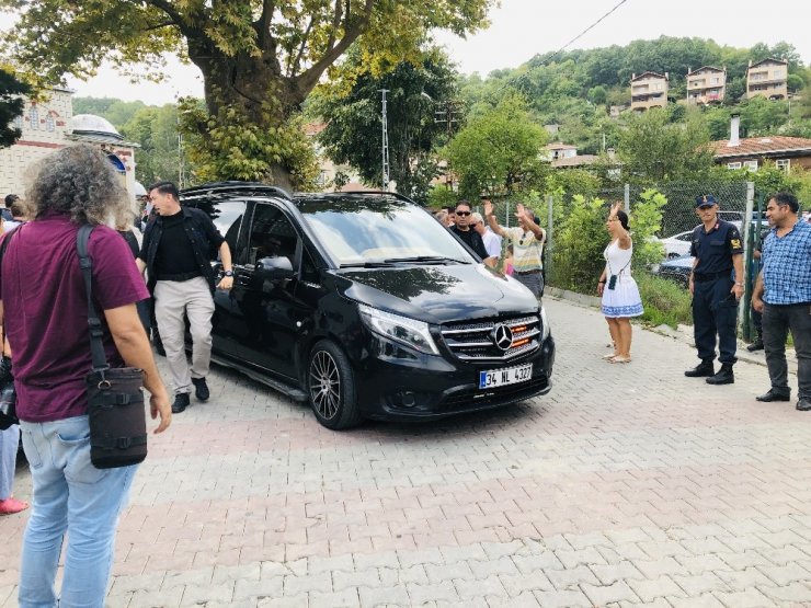 Kemal Kılıçdaroğlu Şile’de muhtarlarla bir araya geldi