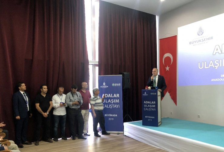 Adalar’da ulaşım çalıştayında gerginlik