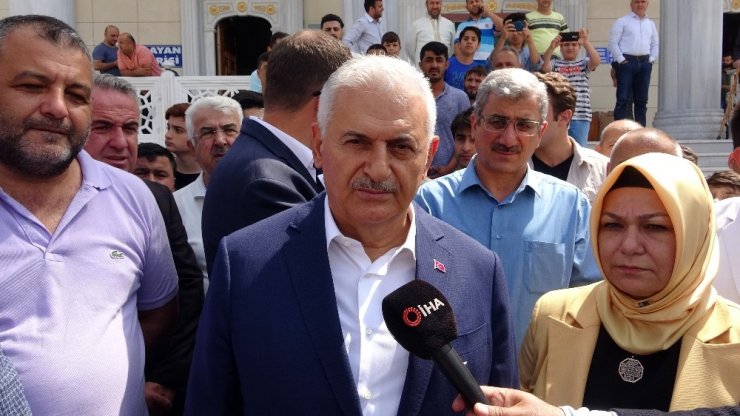 Binali Yıldırım’dan Sancaktepe Belediye Başkanı Döğücü’ye ziyaret