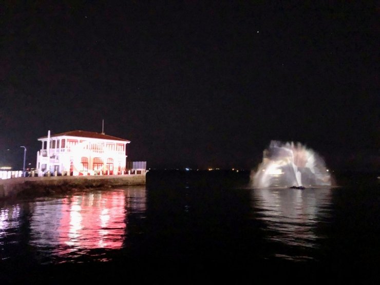 30 Ağustos Zafer Bayramı Moda İskelesi’nde mapping ve ışık gösterisiyle kutlandı