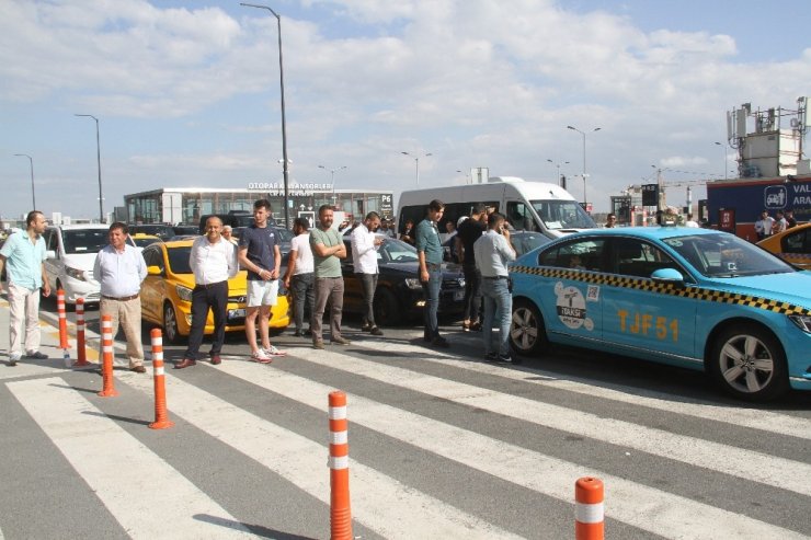 İstanbul Havalimanı’nda şüpheli paket