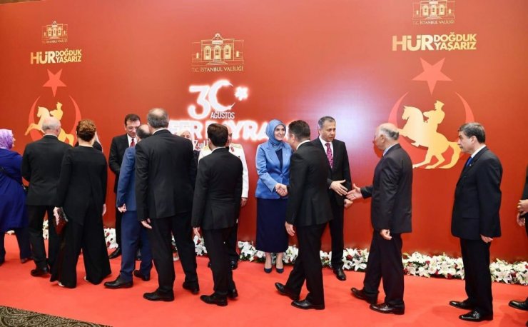 İstanbul Valiliğinden 30 Ağustos Zafer Bayramı resepsiyonu