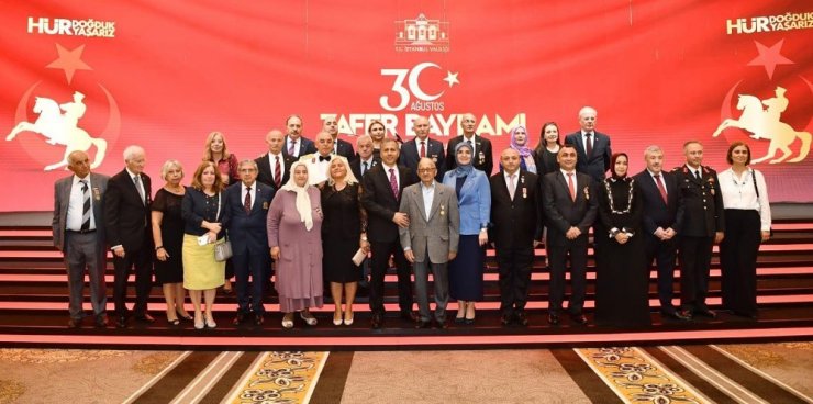 İstanbul Valiliğinden 30 Ağustos Zafer Bayramı resepsiyonu