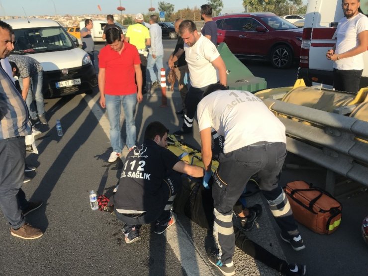 Eyüpsultan’da motosiklet kazası: 2 yaralı